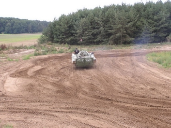 Panzerfahrschule – Bild 23 von 55